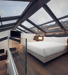 Hilton Como Lake-Duplex-Bedroom-min.jpg